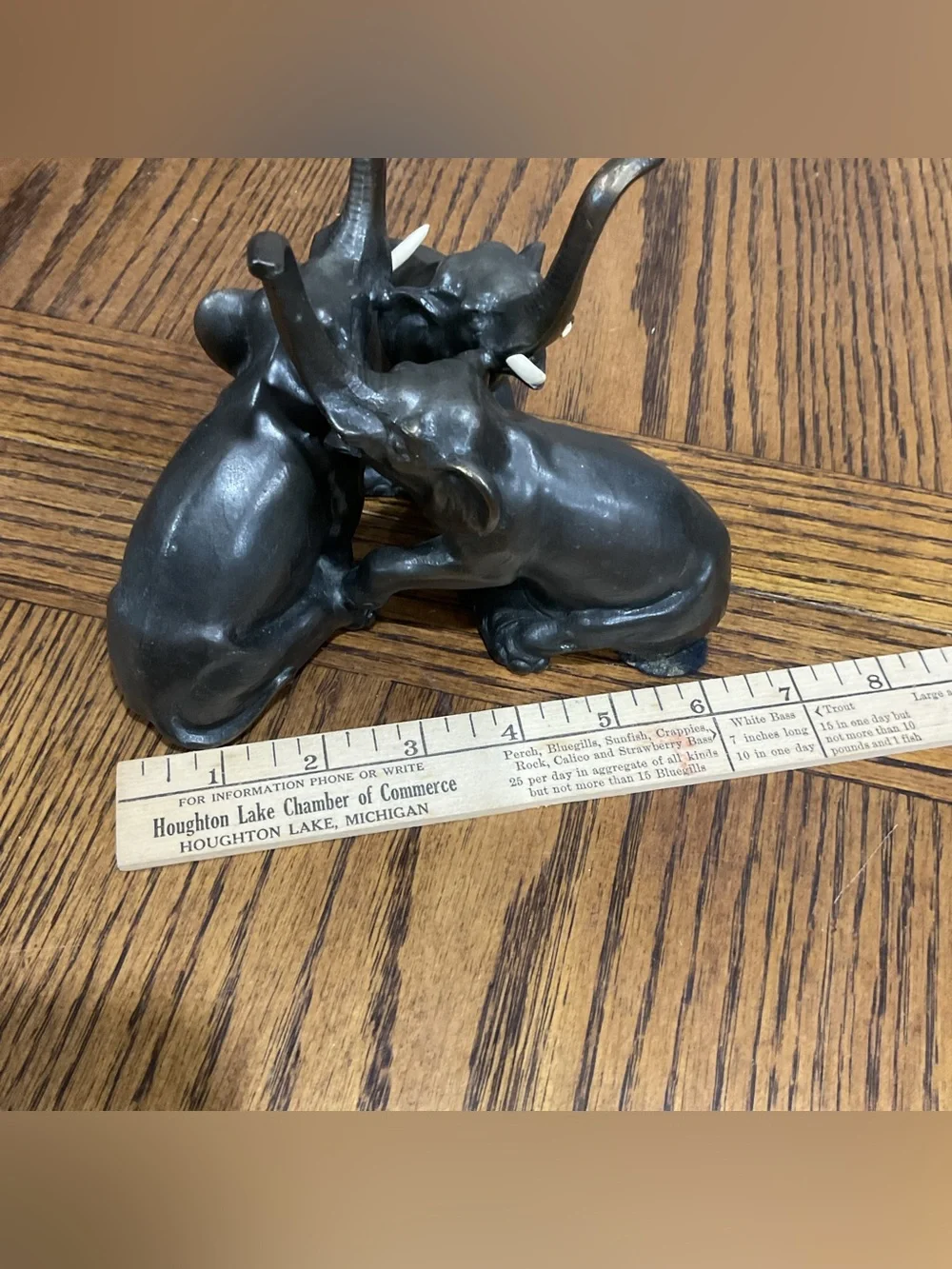 Decorative  Black Metal 3 Elephant Sculpture with Marble Orb